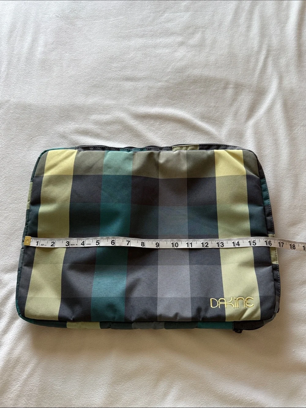 Dakine laptop case